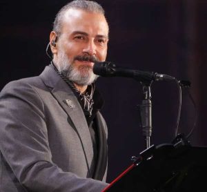 دانلود آهنگ علیرضا قربانی گفتگو (اجرای زنده)