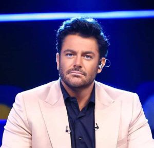 دانلود آهنگ محمدرضا گلزار از تو چه پنهون