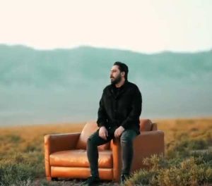 دانلود آهنگ روزبه بمانی بغض سی ساله