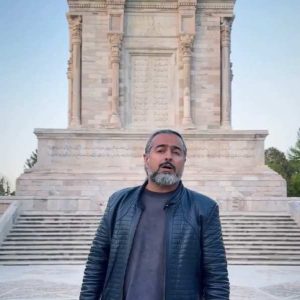 دانلود آهنگ پرواز همای خدا در روستای ماست