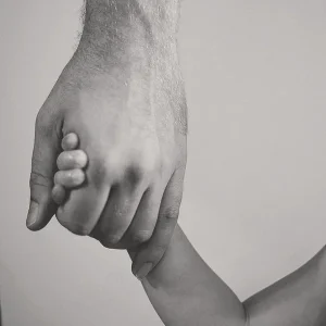 دانلود آهنگ حال پدرم همیشه خوب باشه